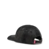 c-enic Denim pet met gerafelde details en geborduurd logo